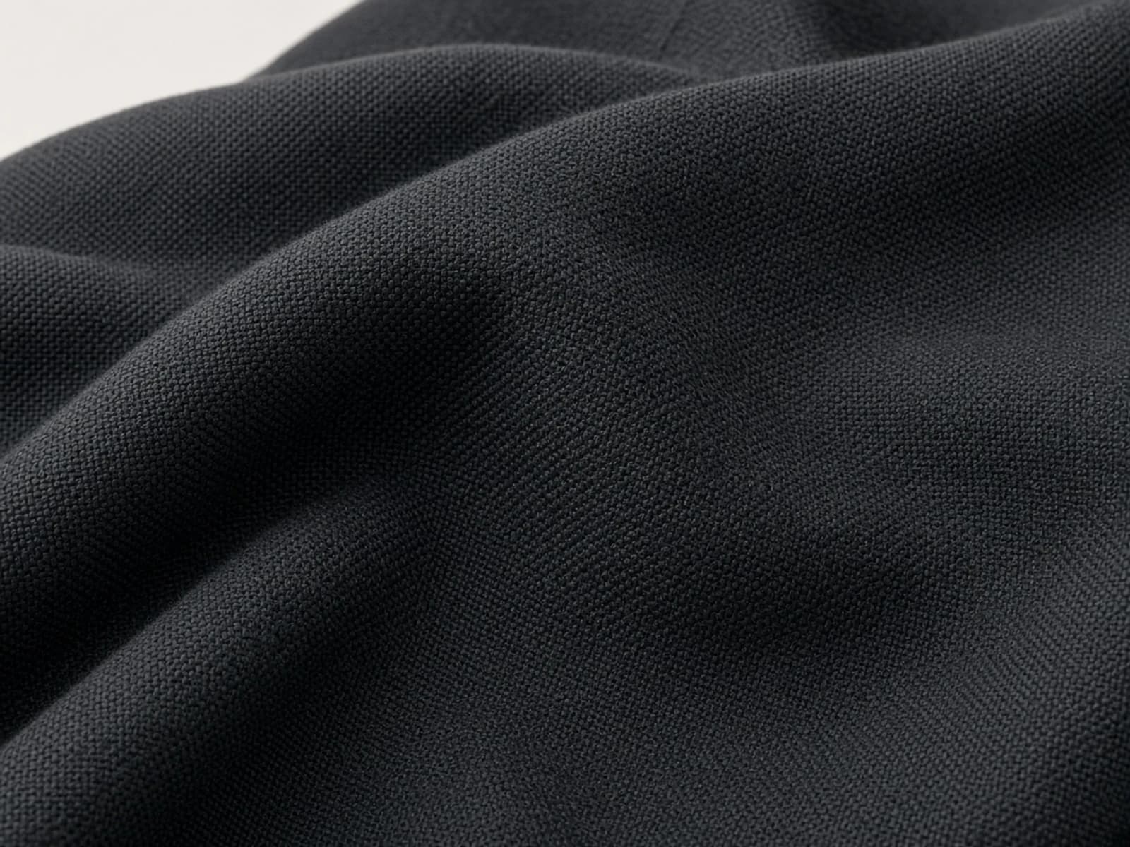 Charcoal heavy Oxford cotton with a substantial textured weave