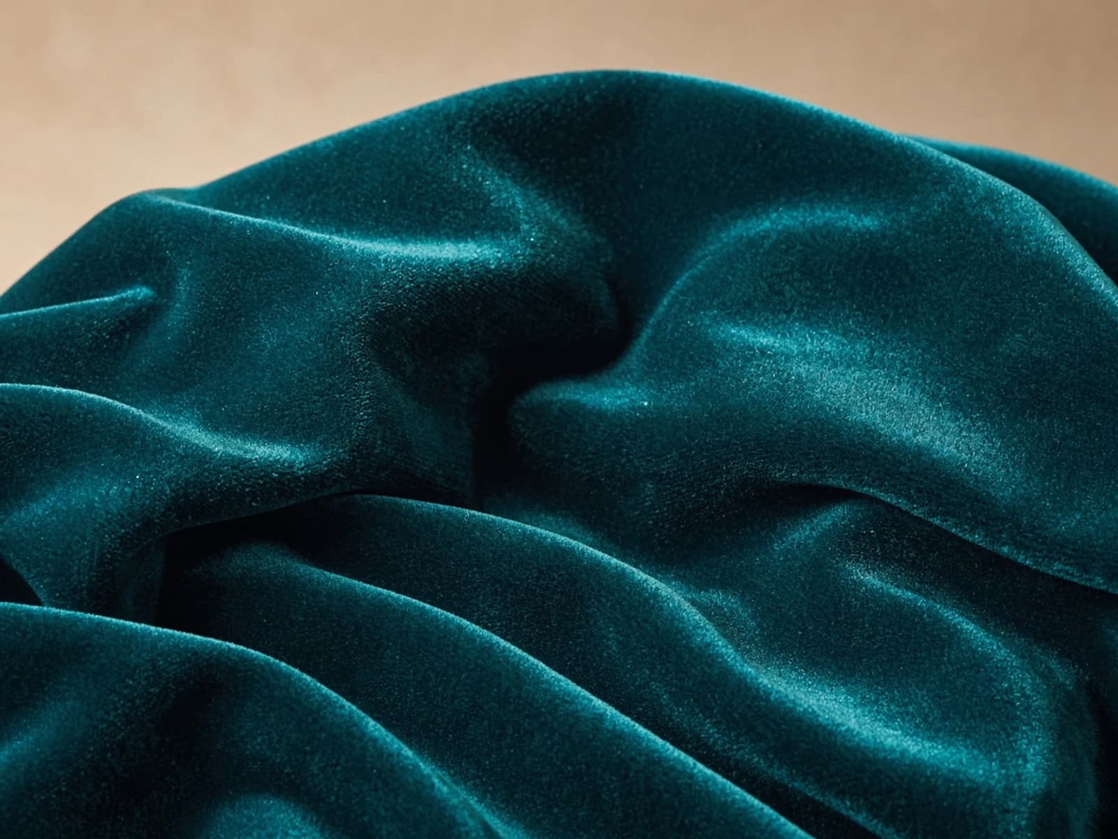 Panné velvet with a flattened reflective teal pile